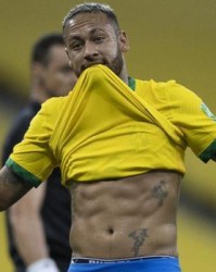 开云官网-内马尔叫屈：我还得再做多少才能让人尊重我？