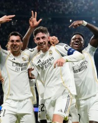 KAIYUN-欧冠-巴尔韦德戴帽库尔图瓦神扑 皇马3-0曼城