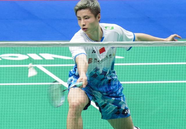 1726663152950040266.jpg (体育)(2)羽毛球——中国公开赛:石宇奇晋级XxjpseC007107_20240917_PEPFN0A001.jpg